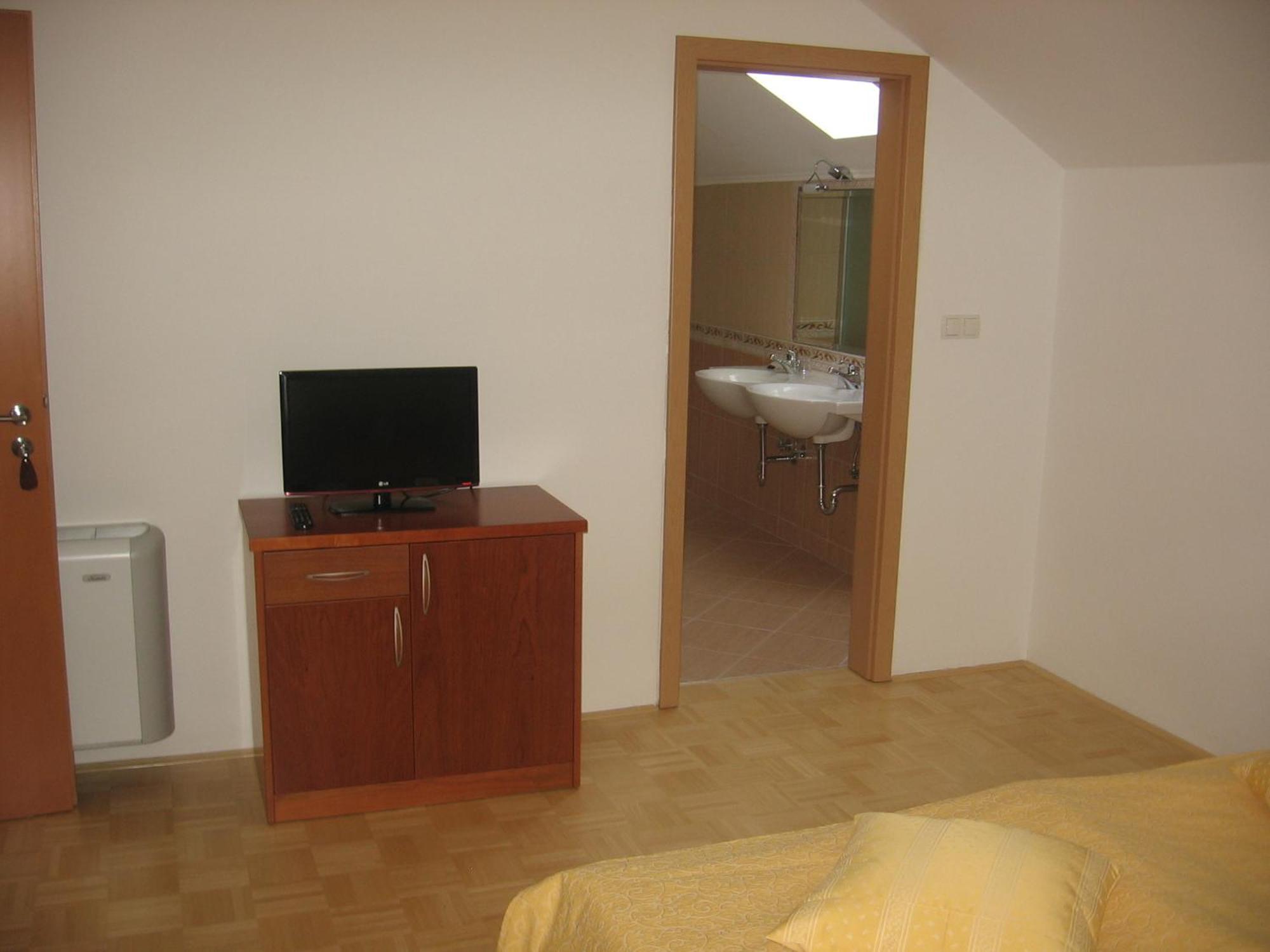 ホテル Gostilna In Prenocisce Kocjan Bizeljsko 部屋 写真